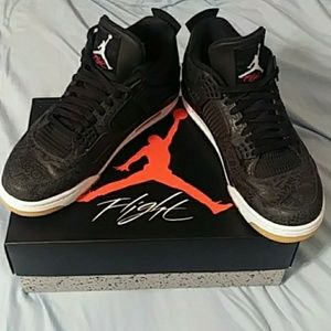 Air Jordan 4 Retro SE 'Laser'